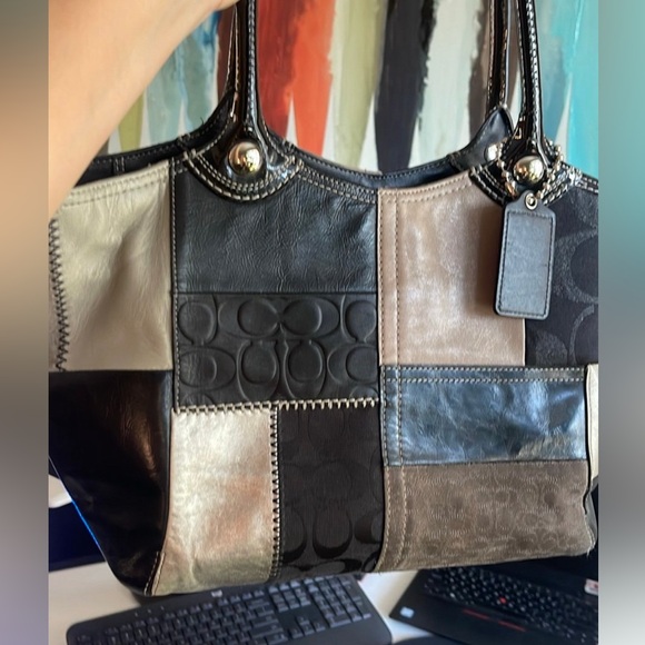 Coach F14045 Beecker Legacy Black/Tan Patchwork Purse - Picture 11 of 11